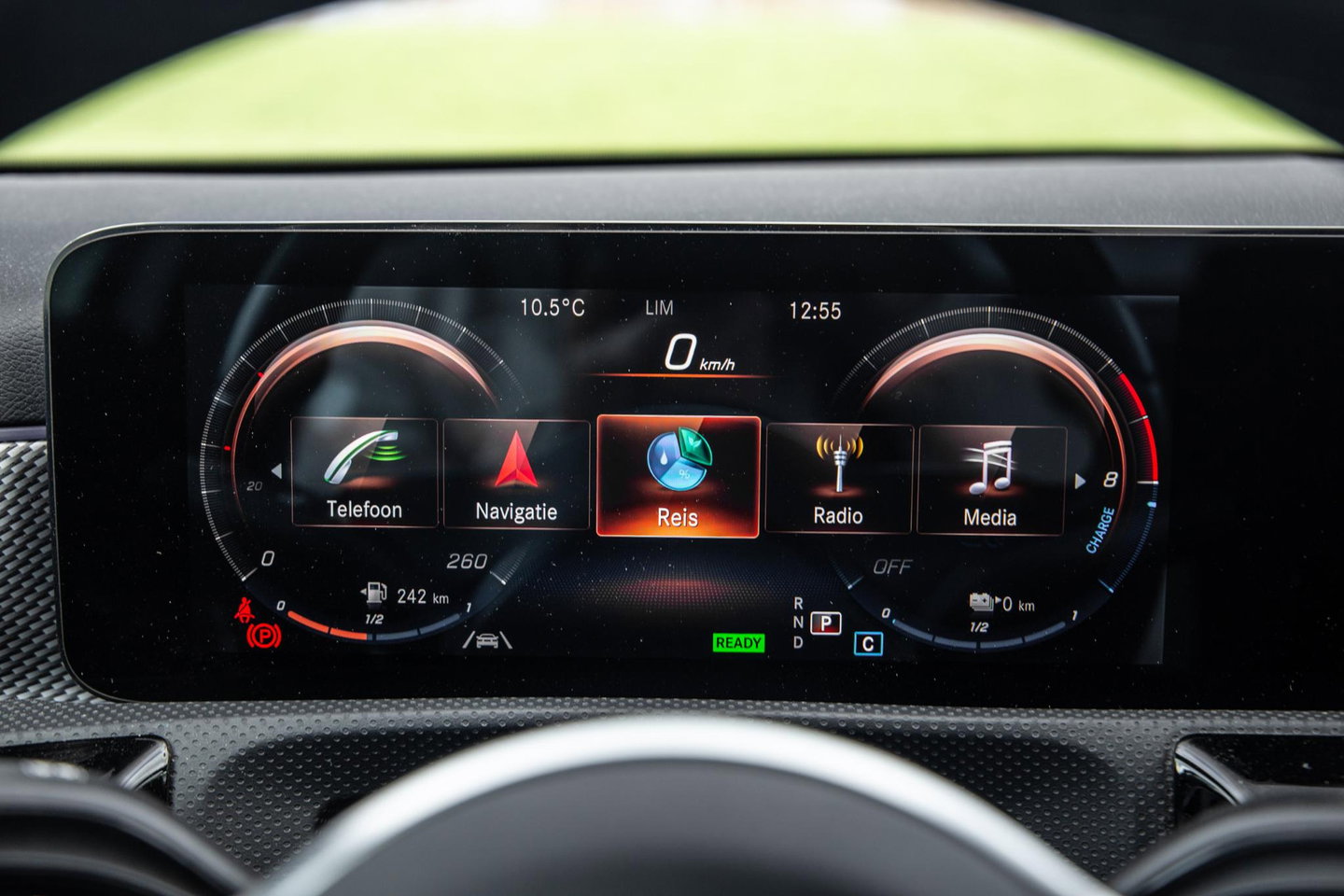 Mercedes-Benz A-Klasse 250 e Business Solution Luxury Limited CARPLAY / LEER / CAMERA / AUTOMAAT