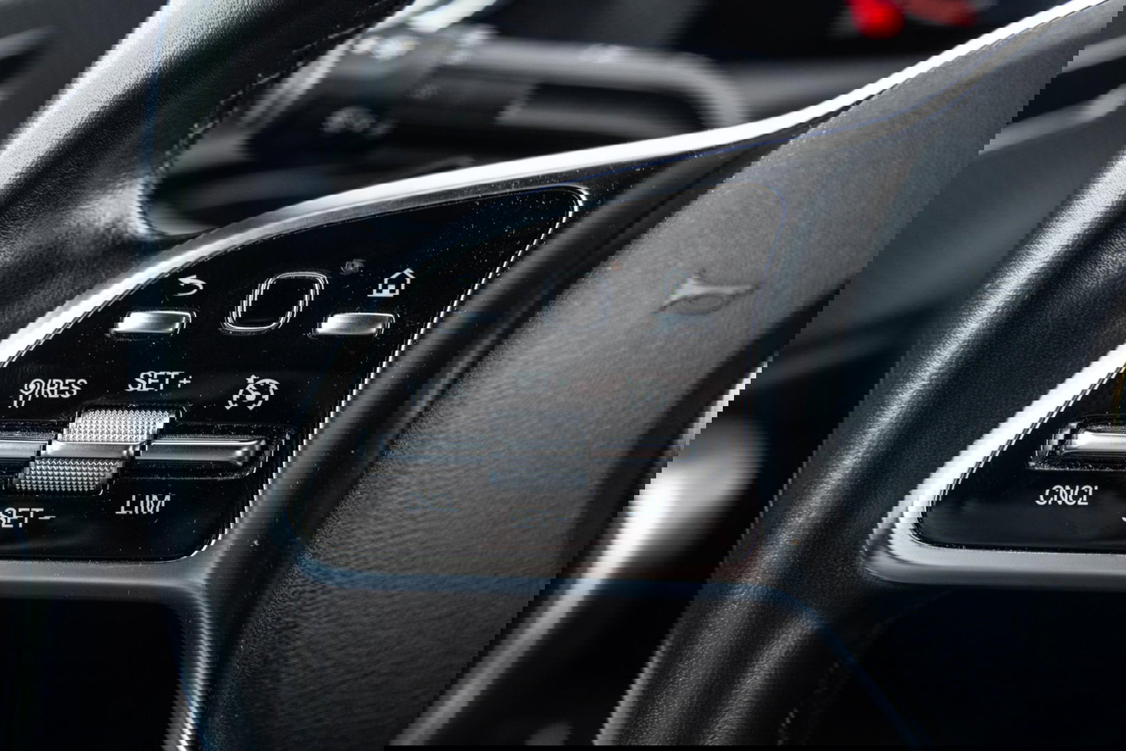 Mercedes-Benz A-Klasse 250 e Business Solution Luxury Limited CARPLAY / LEER / CAMERA / AUTOMAAT