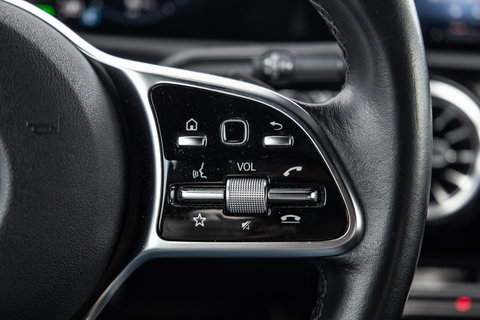 Mercedes-Benz A-Klasse 250 e Business Solution Luxury Limited CARPLAY / LEER / CAMERA / AUTOMAAT