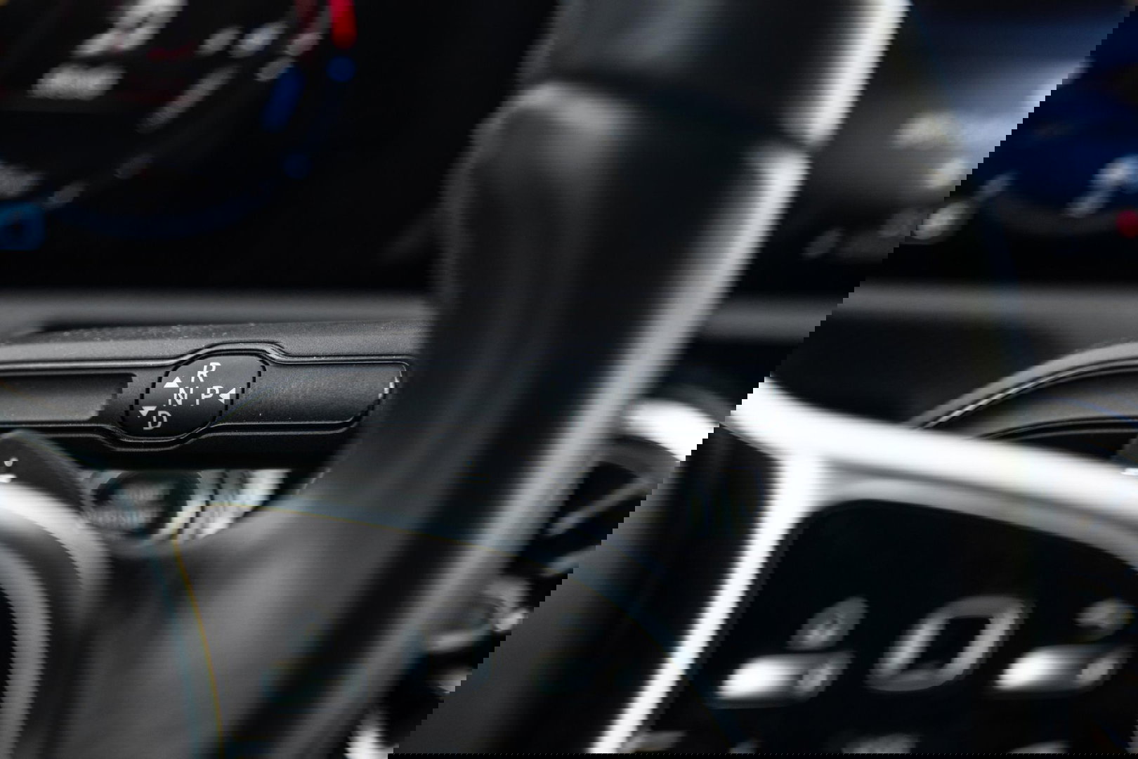 Mercedes-Benz A-Klasse 250 e Business Solution Luxury Limited CARPLAY / LEER / CAMERA / AUTOMAAT