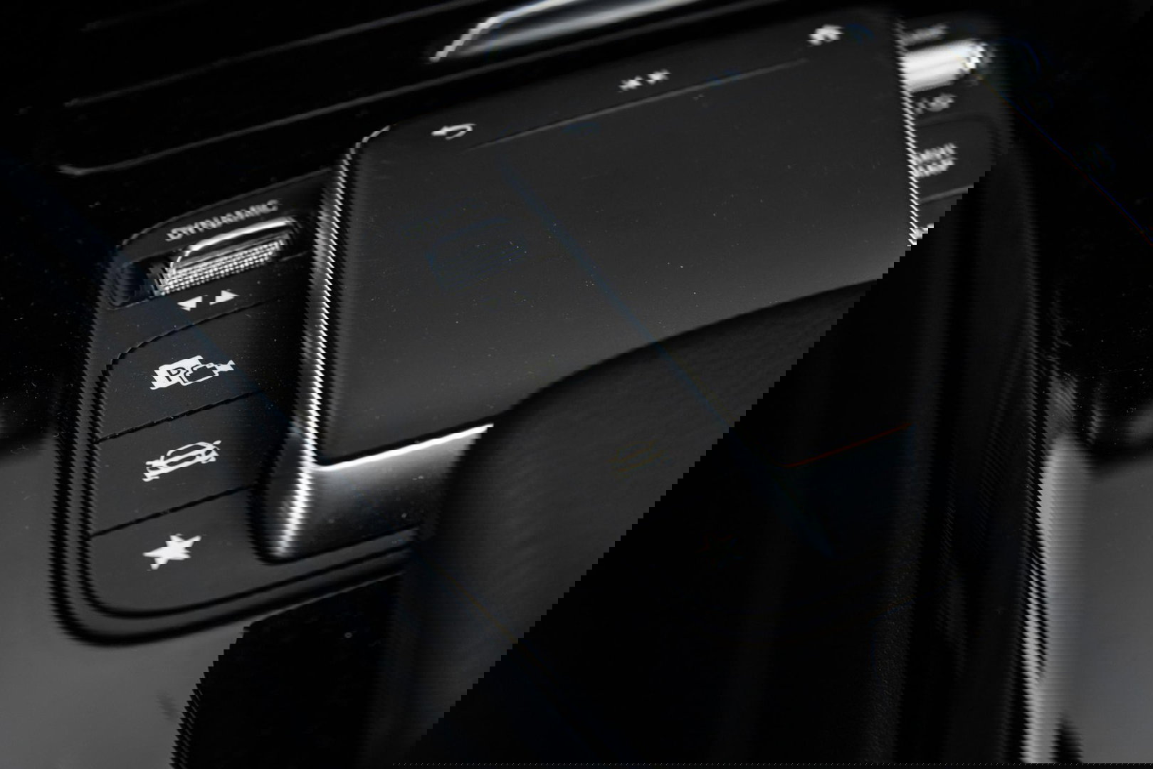 Mercedes-Benz A-Klasse 250 e Business Solution Luxury Limited CARPLAY / LEER / CAMERA / AUTOMAAT