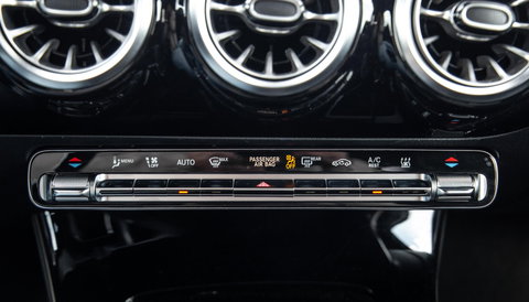 Mercedes-Benz A-Klasse 250 e Business Solution Luxury Limited CARPLAY / LEER / CAMERA / AUTOMAAT