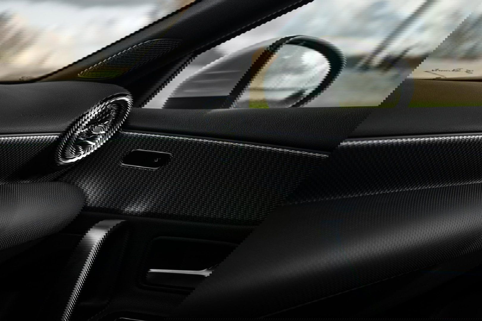 Mercedes-Benz A-Klasse 250 e Business Solution Luxury Limited CARPLAY / LEER / CAMERA / AUTOMAAT