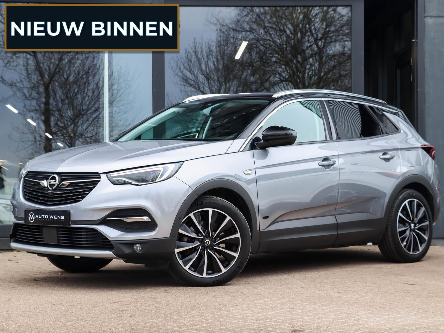 Opel Grandland X 1.6 Turbo Hybrid4 Ultimate