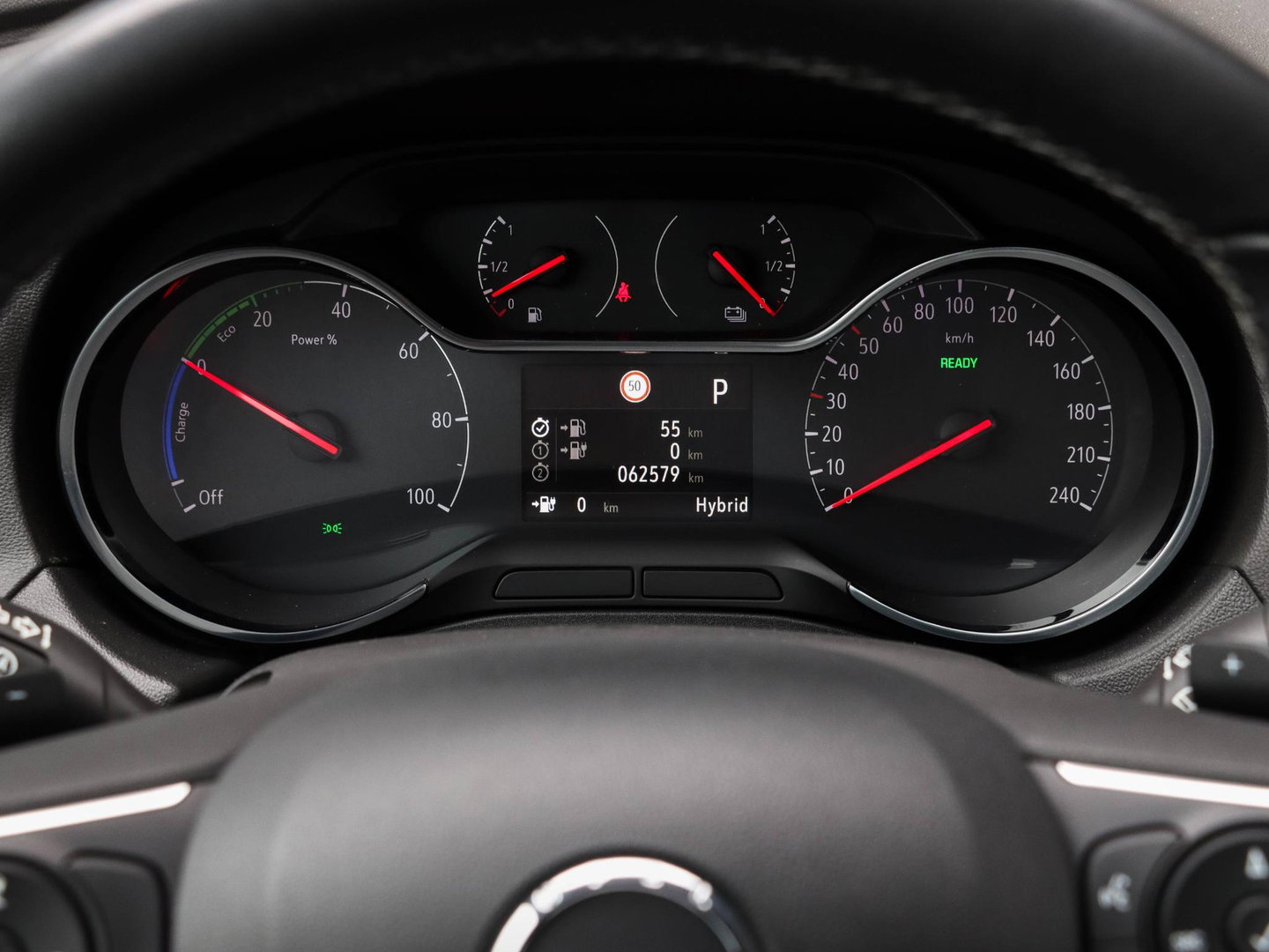 Opel Grandland X 1.6 Turbo Hybrid4 Ultimate