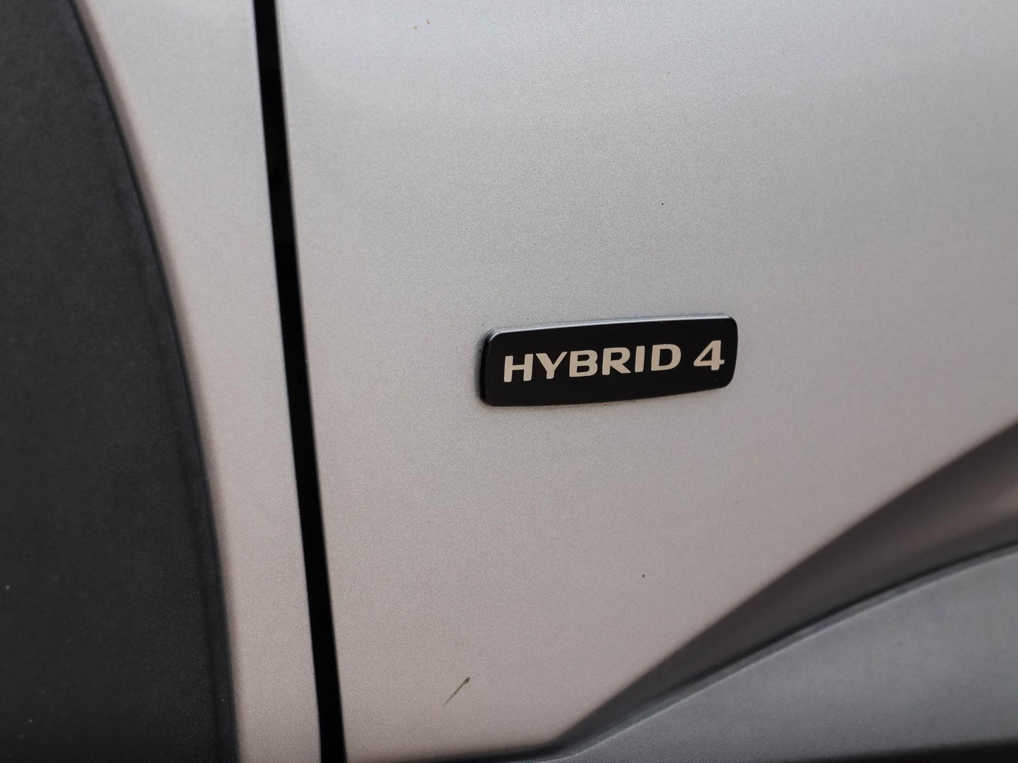 Opel Grandland X 1.6 Turbo Hybrid4 Ultimate