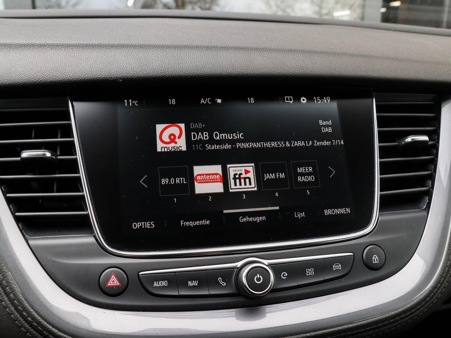 Opel Grandland X 1.6 Turbo Hybrid4 Ultimate