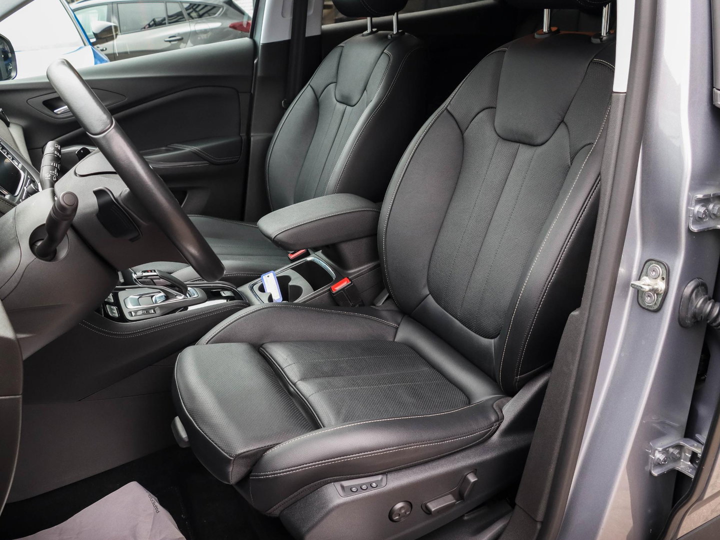 Opel Grandland X 1.6 Turbo Hybrid4 Ultimate