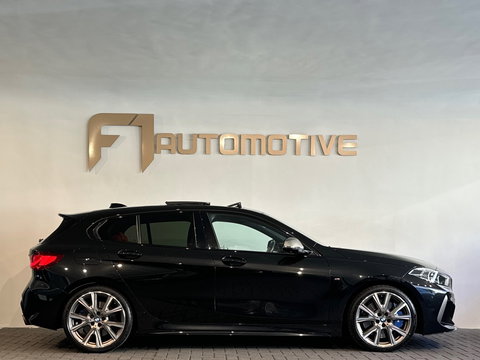 BMW 1-serie M135i xDrive Executive Pano|Keyless|Sfeer|HuD