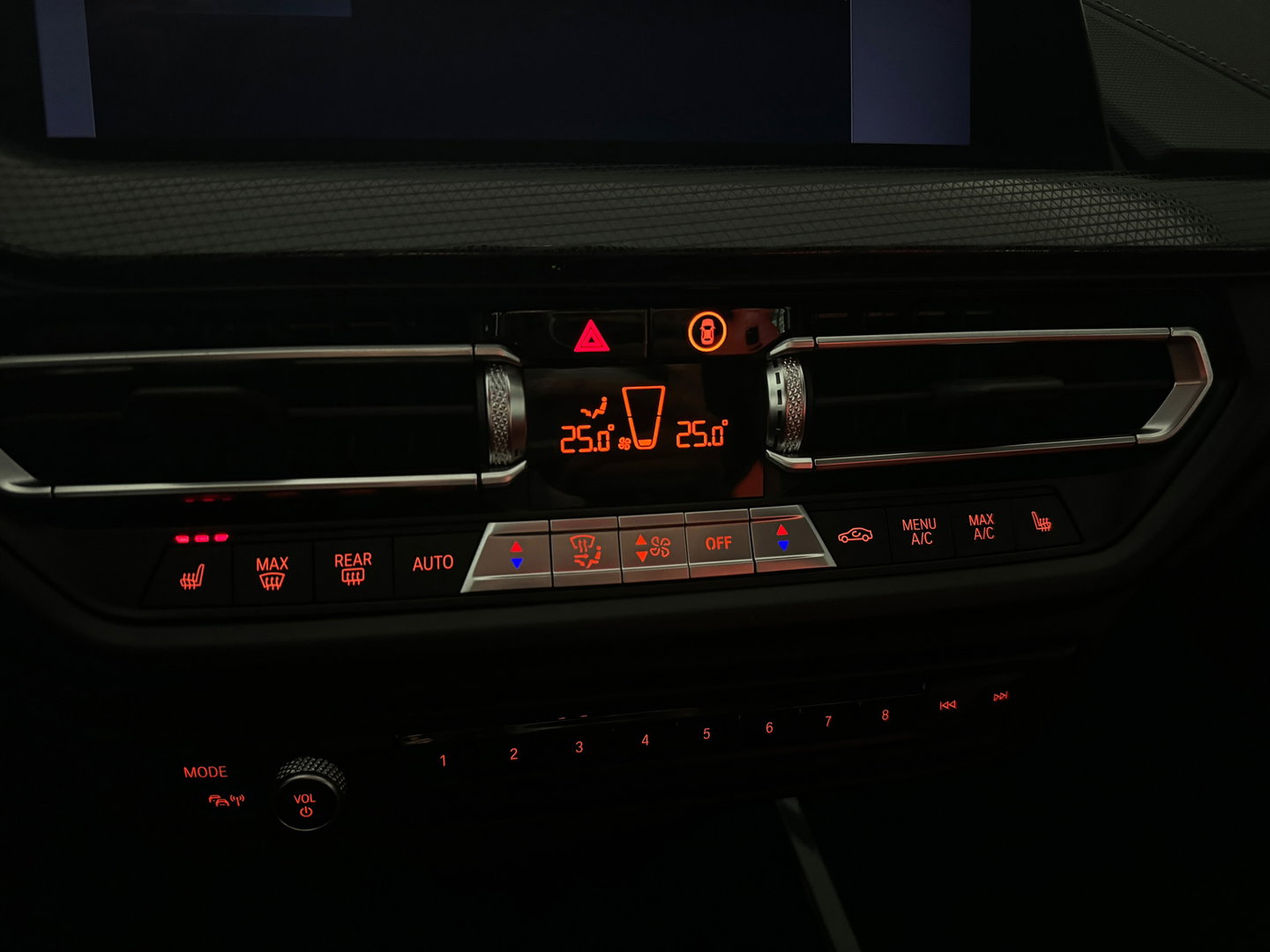 BMW 1-serie M135i xDrive Executive Pano|Keyless|Sfeer|HuD