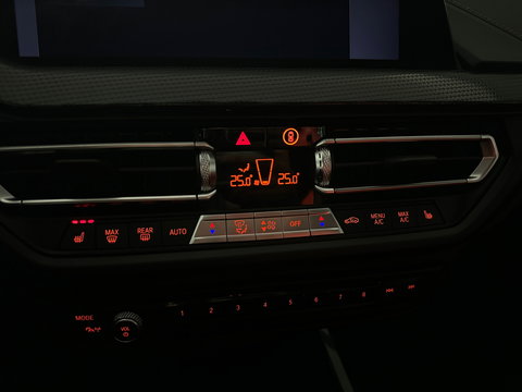 BMW 1-serie M135i xDrive Executive Pano|Keyless|Sfeer|HuD