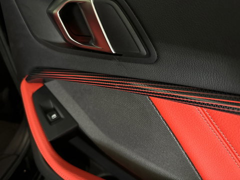 BMW 1-serie M135i xDrive Executive Pano|Keyless|Sfeer|HuD