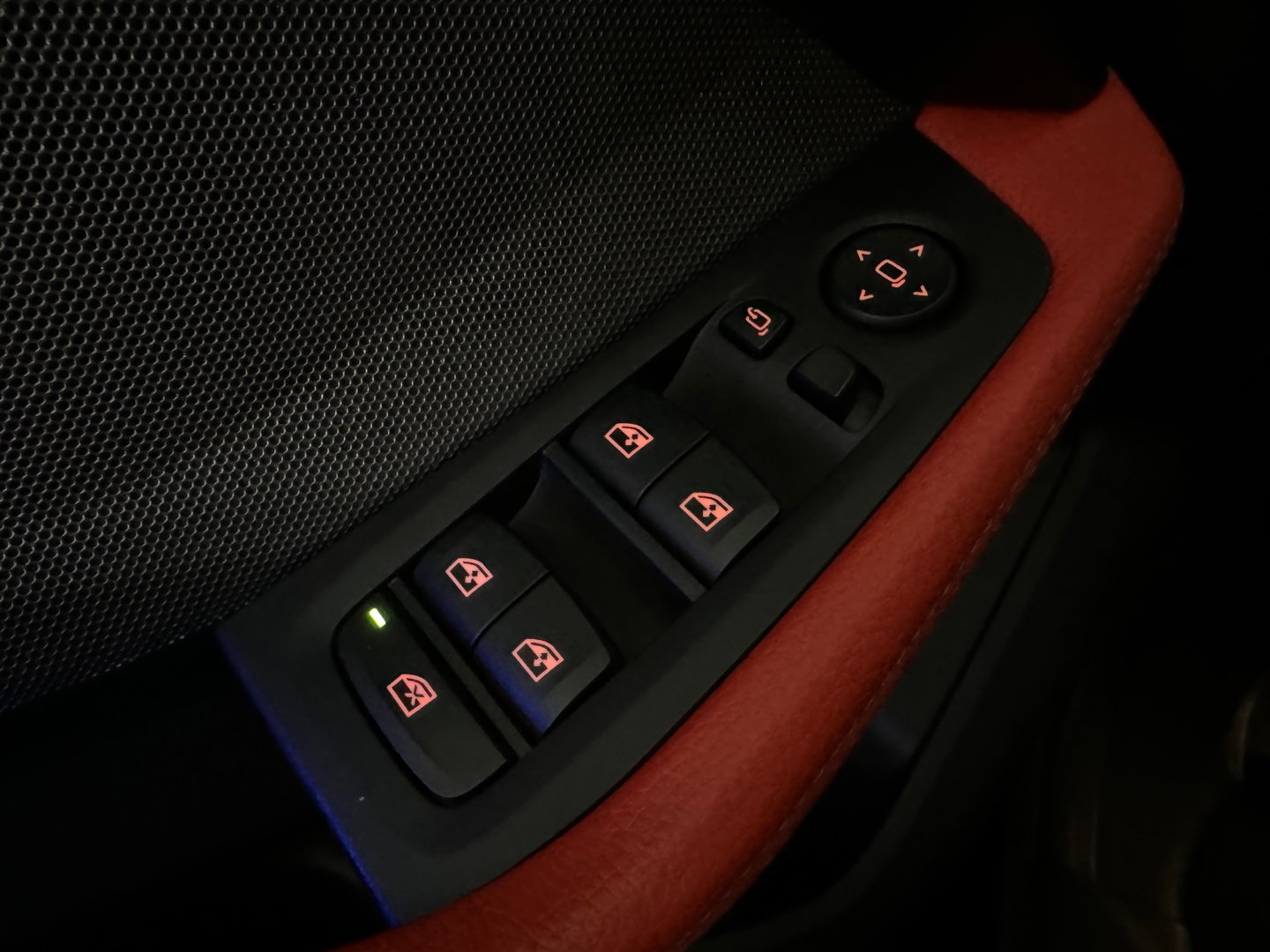 BMW 1-serie M135i xDrive Executive Pano|Keyless|Sfeer|HuD