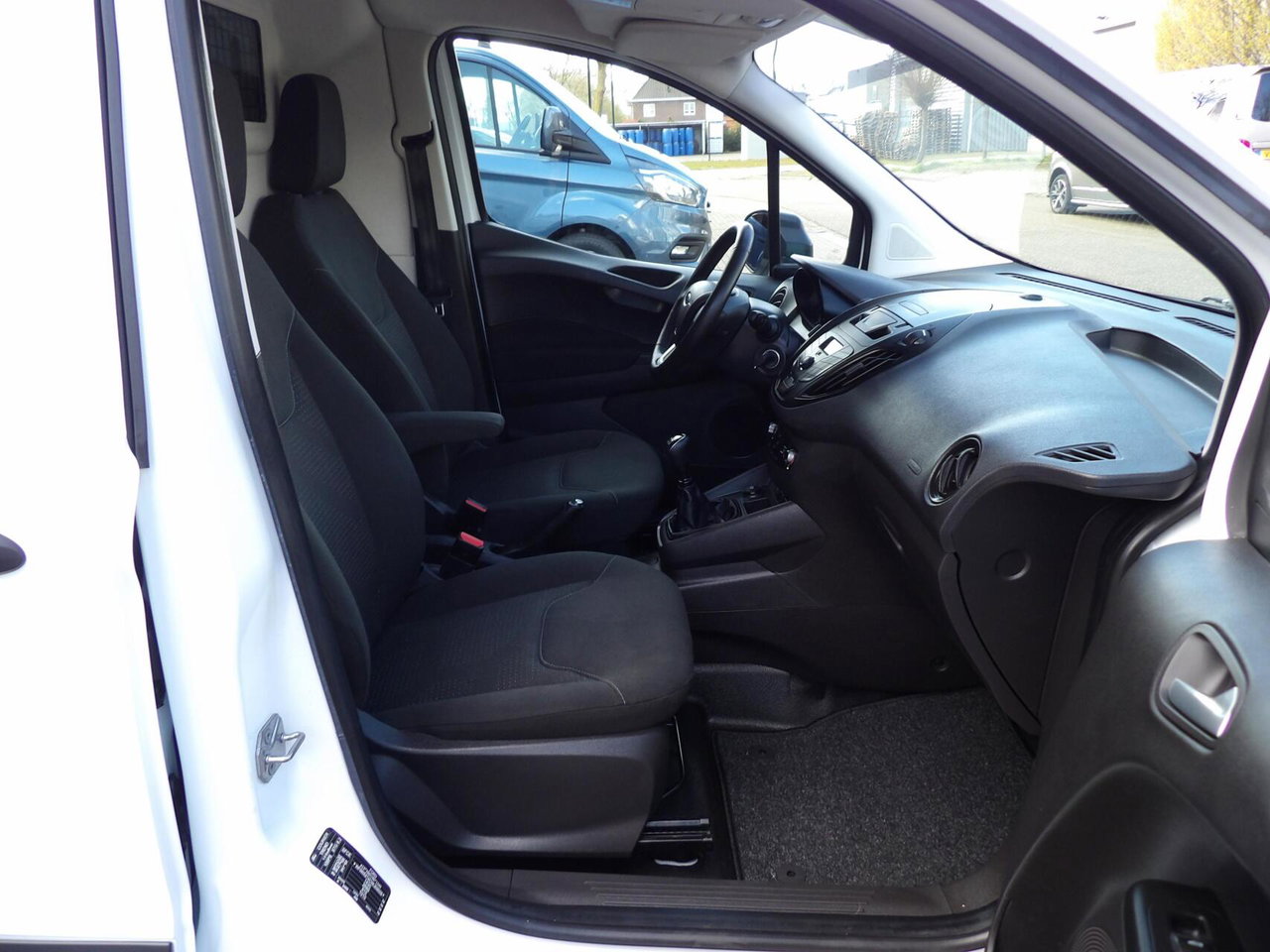 Ford Transit Courier