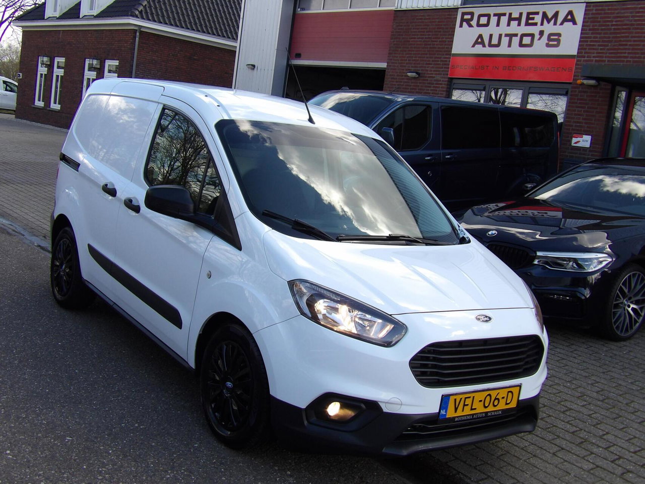 Ford Transit Courier