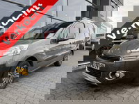 Peugeot Partner - Tepee 3+1 of 5+0 Rolstoelauto 1.6 VTi Active (Zeer nette 3+1 Rolstoelauto met knielsysteem!)