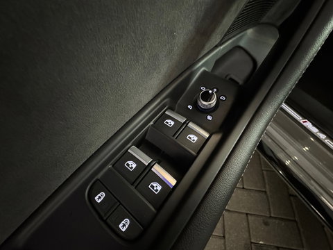 Audi RS4 Avant 2.9 TFSI quattro Ceramic|Pano|HuD|B&O|Massage