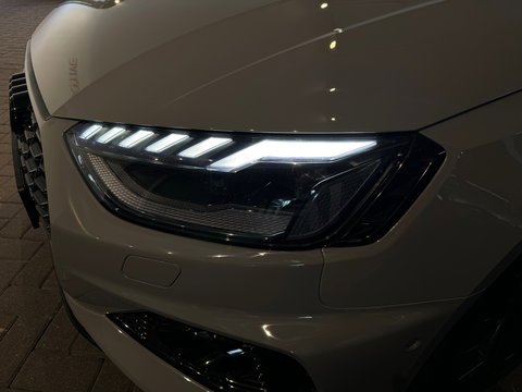 Audi RS4 Avant 2.9 TFSI quattro Ceramic|Pano|HuD|B&O|Massage
