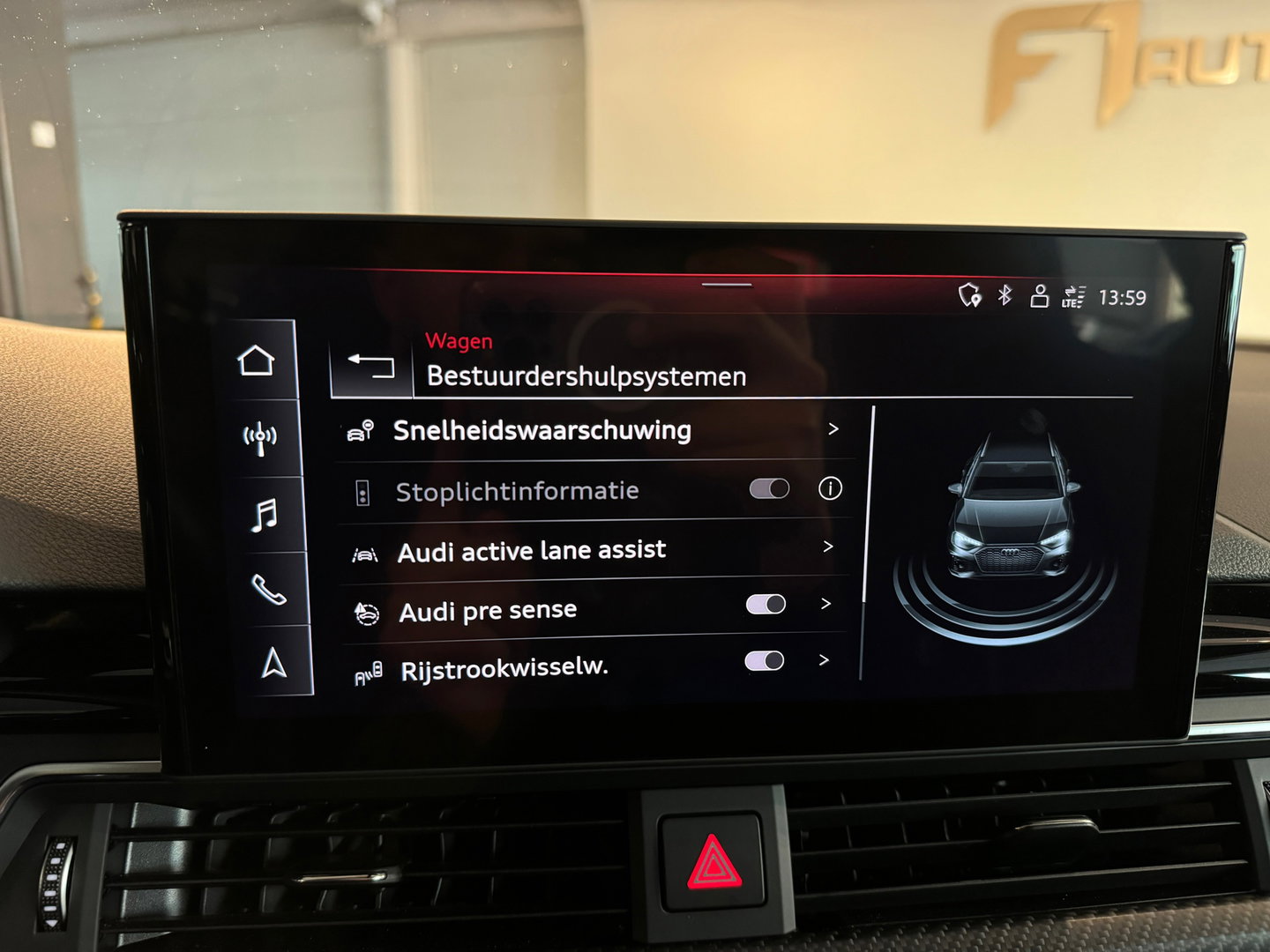 Audi RS4 Avant 2.9 TFSI quattro Ceramic|Pano|HuD|B&O|Massage