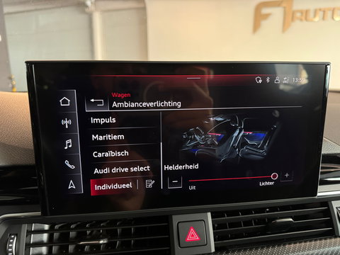 Audi RS4 Avant 2.9 TFSI quattro Ceramic|Pano|HuD|B&O|Massage