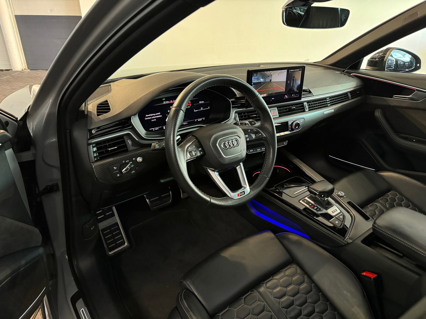 Audi RS4 Avant 2.9 TFSI quattro Ceramic|Pano|HuD|B&O|Massage