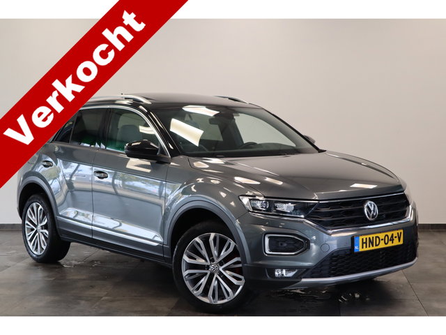 Volkswagen T-Roc - 1.5 TSI Sport ACC PDC Navi Panoramadak Leder Automaat 150PK! 24 maanden garantie mogelijk (*vraag naar de voorwaarden)