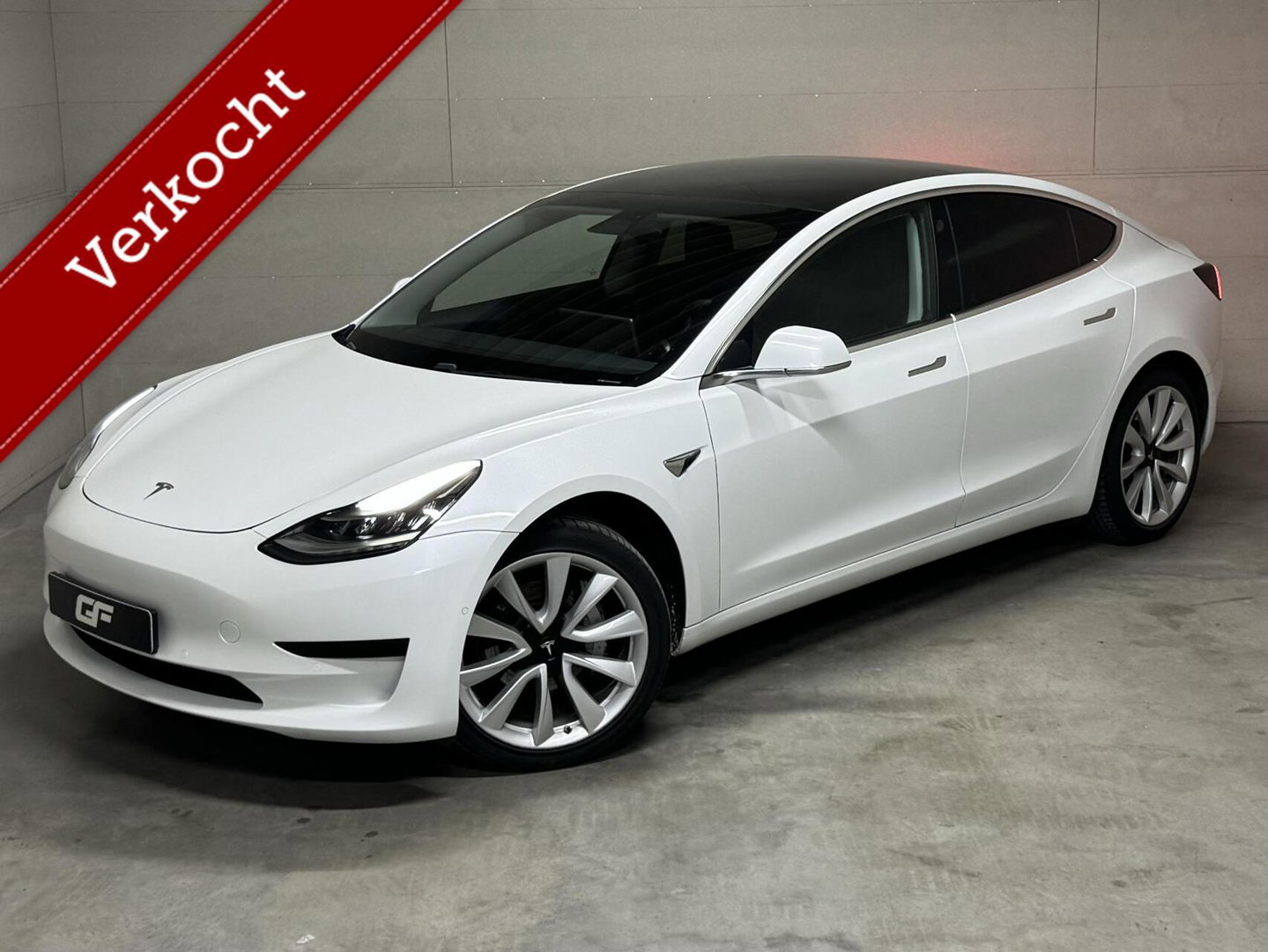 Tesla Model 3 Standard Plus 60 kWh Autopilot Pano NAP