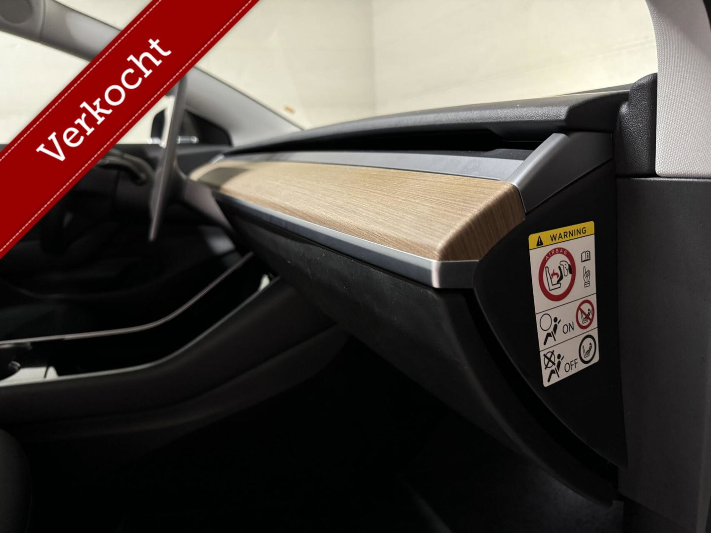 Tesla Model 3 Standard Plus 60 kWh Autopilot Pano NAP