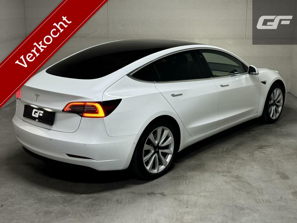 Tesla Model 3 Standard Plus 60 kWh Autopilot Pano NAP