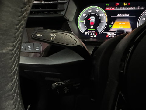 Audi A3 Sportback 45 TFSI e S Line Pano|Keyless|Dodehoek|ACC