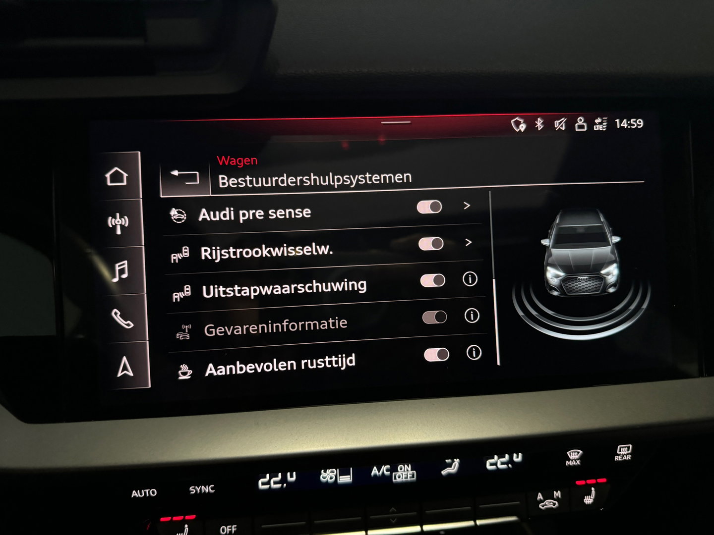 Audi A3 Sportback 45 TFSI e S Line Pano|Keyless|Dodehoek|ACC