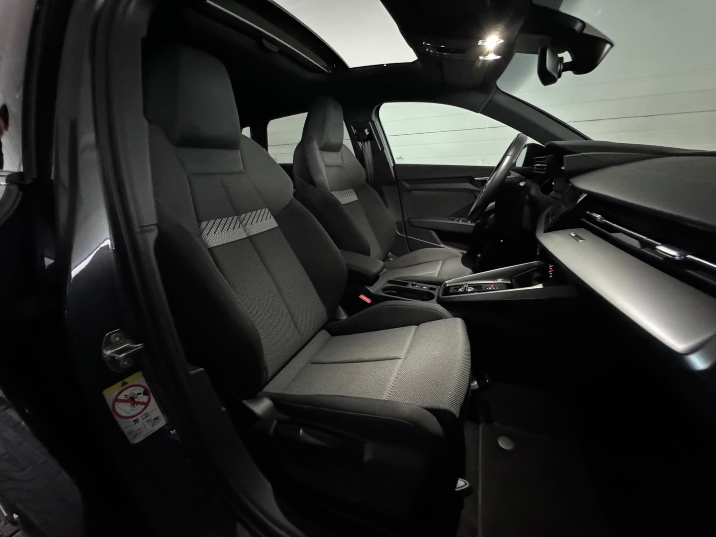 Audi A3 Sportback 45 TFSI e S Line Pano|Keyless|Dodehoek|ACC