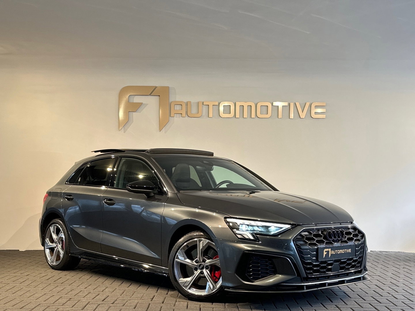 Audi A3 Sportback 45 TFSI e S Line Pano|Keyless|Dodehoek|ACC