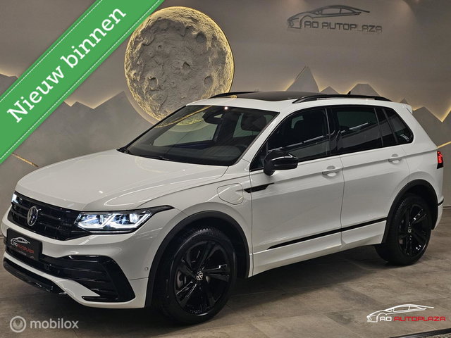 Volkswagen Tiguan - 1.4 TSI eHybrid 3x R-Line Panorama/Keyless/IQ Light