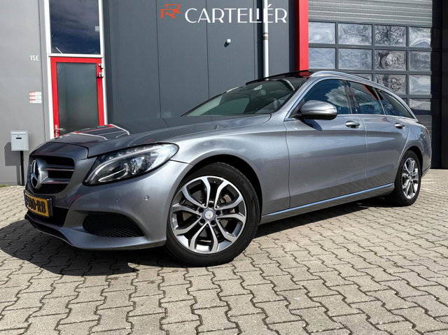 Mercedes-Benz C-Klasse - Estate C200 Prestige| Pano | Cruise | Navi | Trekhaak | Stoelverwarming | Sfeerverlichting | Navi | C 200