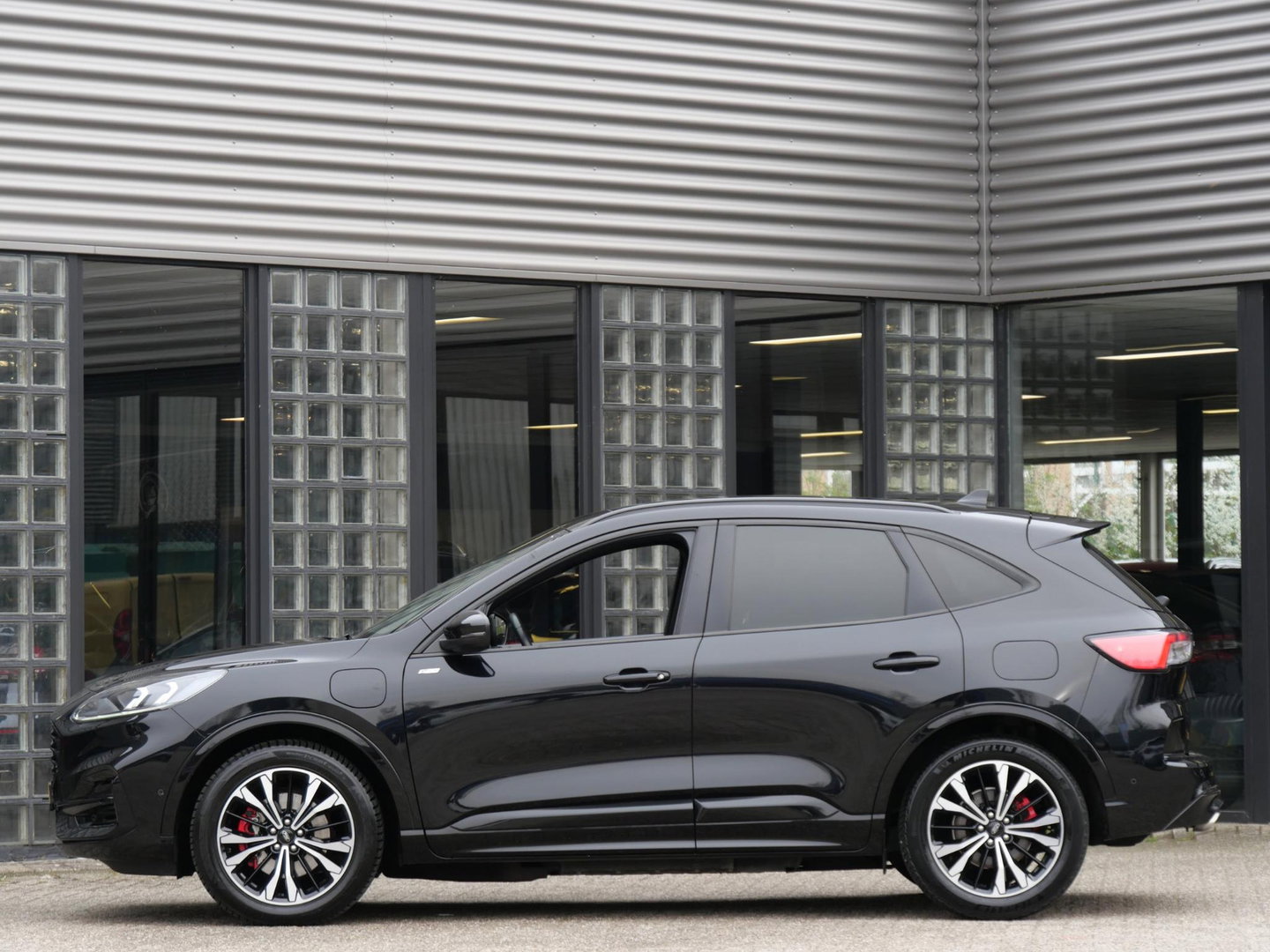 Ford Kuga 2.5 PHEV ST-LINE X/ PANORAMADAK/ DRIVER ASSIST PACK/ DESIGN PACK/ HEAD-UP DISPLAY