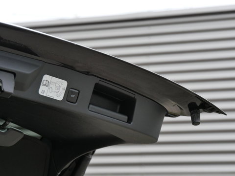 Ford Kuga 2.5 PHEV ST-LINE X/ PANORAMADAK/ DRIVER ASSIST PACK/ DESIGN PACK/ HEAD-UP DISPLAY