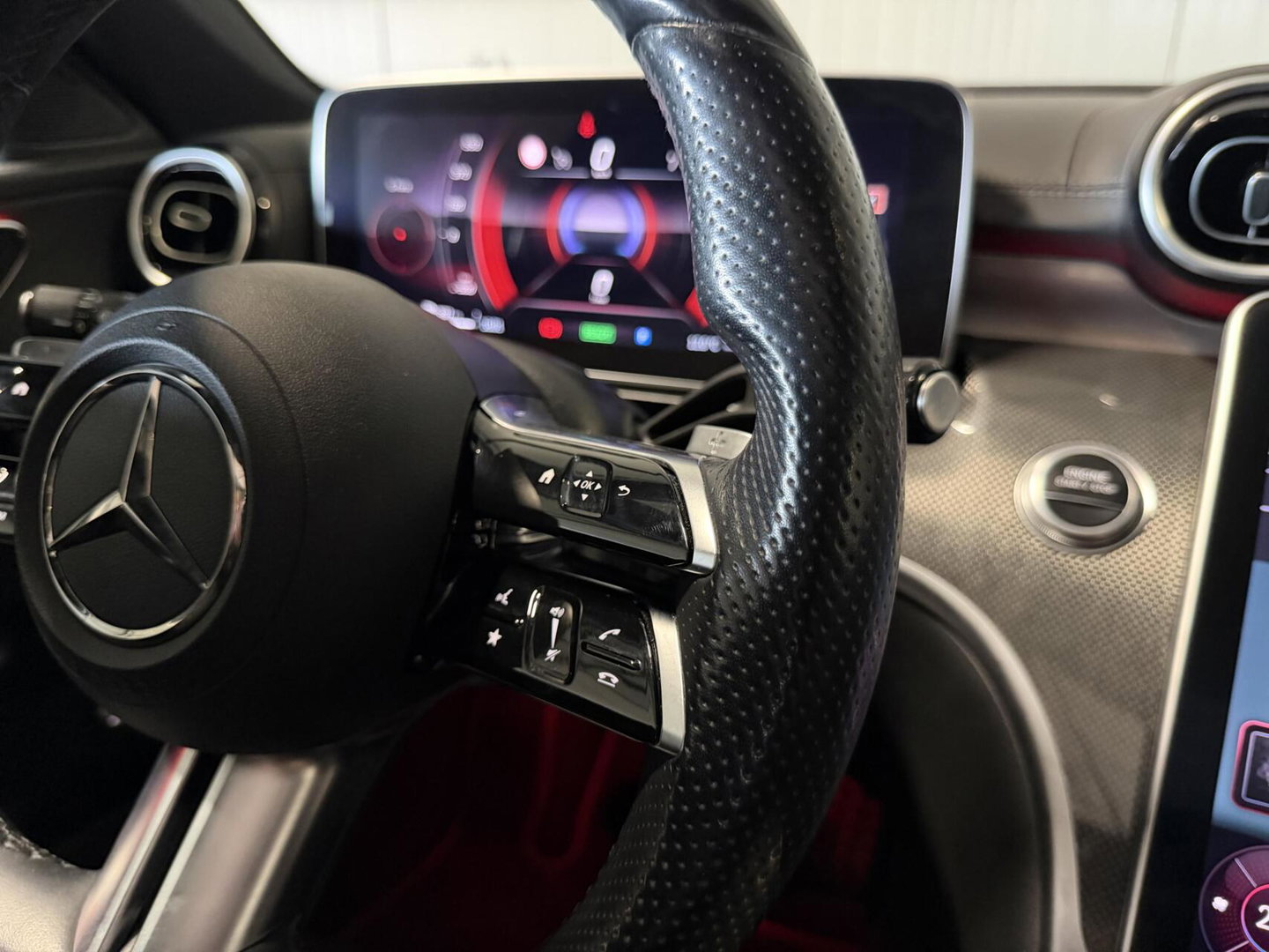 Mercedes-Benz C-Klasse Estate 300 e AMG Line Pano Sfeer Leer NAP