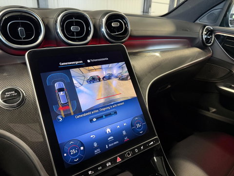 Mercedes-Benz C-Klasse Estate 300 e AMG Line Pano Sfeer Leer NAP