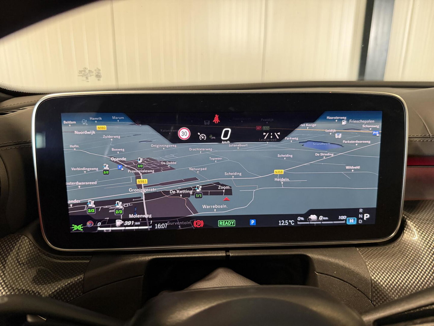 Mercedes-Benz C-Klasse Estate 300 e AMG Line Pano Sfeer Leer NAP