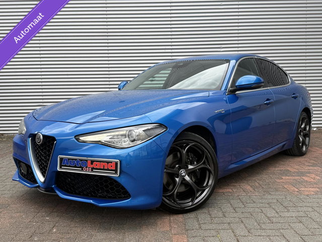 Alfa Romeo Giulia - 2.0 Veloce 4 W Drive 280 Pk Auto Led Camera Cruise Vol Opties Eerste Eigenaar 2017 Perfecte Staat