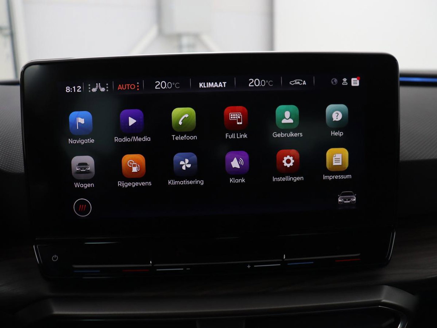 SEAT Leon 1.4 TSI eHybrid PHEV Xcellence | SOH 100% | Stoel & stuurverwarming | Sfeerverlichting | Keyless | Navigatie | Park Assist | Cruise control | Digital Cockpit | Climate control | Plug In