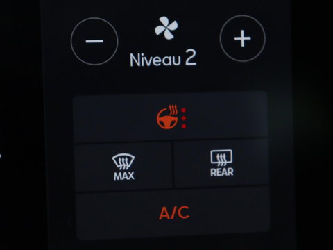 SEAT Leon 1.4 TSI eHybrid PHEV Xcellence | SOH 100% | Stoel & stuurverwarming | Sfeerverlichting | Keyless | Navigatie | Park Assist | Cruise control | Digital Cockpit | Climate control | Plug In