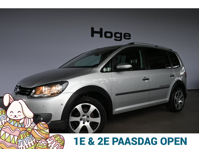 Volkswagen Touran - 1.4 TSI Cross Climate control Trekhaak Cruise control PDC Inruil Mogelijk!