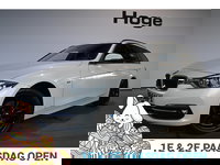 BMW 3 Serie - Touring 318i Luxury Clima Navigatie LED Panoramadak 18'Inch Goed Onderhouden! Inruil Mogelijk!