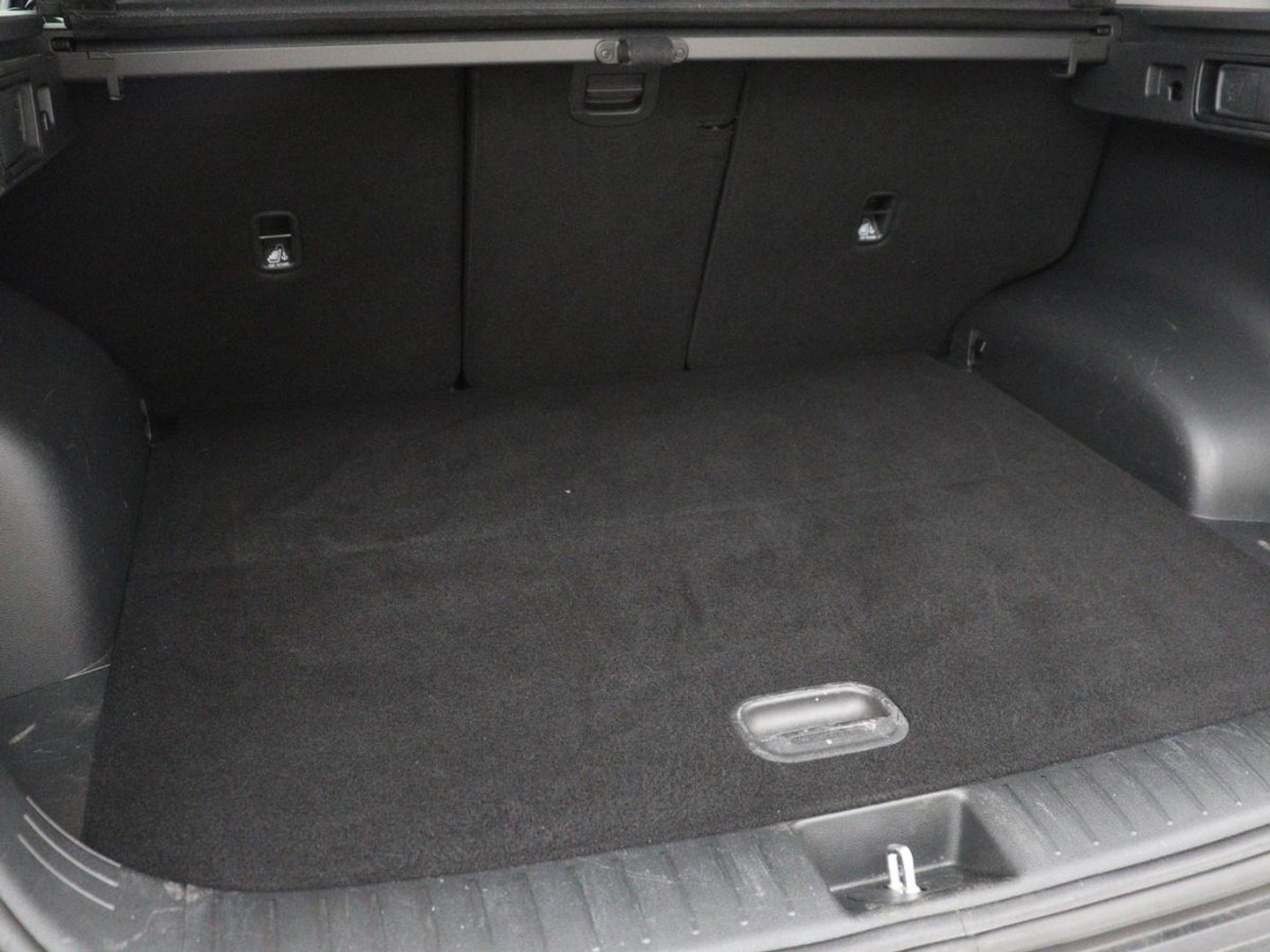 Kia Sportage 1.6 T-GDi Plug-in Hybrid AWD DynamicLine | Adaptive cruise | Camera | Carplay | Navigatie | Digital Cockpit | 19'' | Climate control | Full LED | Parkeerhulp | PHEV | Plug In