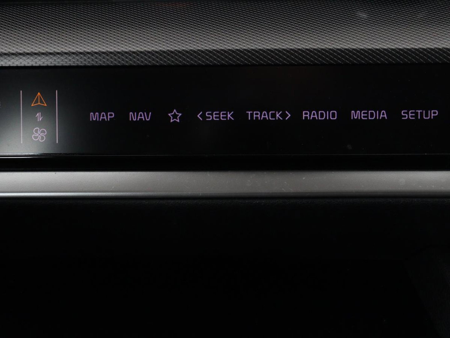 Kia Sportage 1.6 T-GDi Plug-in Hybrid AWD DynamicLine | Adaptive cruise | Camera | Carplay | Navigatie | Digital Cockpit | 19'' | Climate control | Full LED | Parkeerhulp | PHEV | Plug In