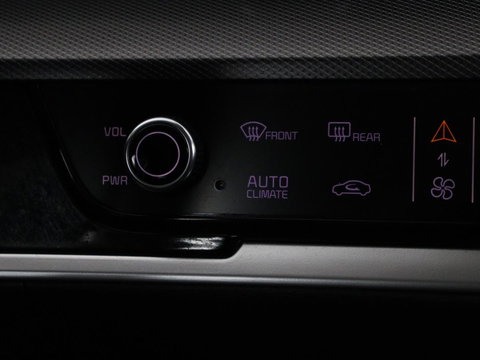 Kia Sportage 1.6 T-GDi Plug-in Hybrid AWD DynamicLine | Adaptive cruise | Camera | Carplay | Navigatie | Digital Cockpit | 19'' | Climate control | Full LED | Parkeerhulp | PHEV | Plug In