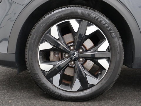 Kia Sportage 1.6 T-GDi Plug-in Hybrid AWD DynamicLine | Adaptive cruise | Camera | Carplay | Navigatie | Digital Cockpit | 19'' | Climate control | Full LED | Parkeerhulp | PHEV | Plug In