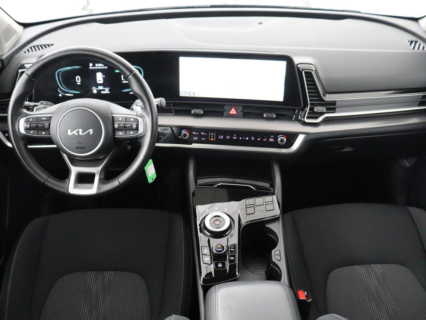 Kia Sportage 1.6 T-GDi Plug-in Hybrid AWD DynamicLine | Adaptive cruise | Camera | Carplay | Navigatie | Digital Cockpit | 19'' | Climate control | Full LED | Parkeerhulp | PHEV | Plug In